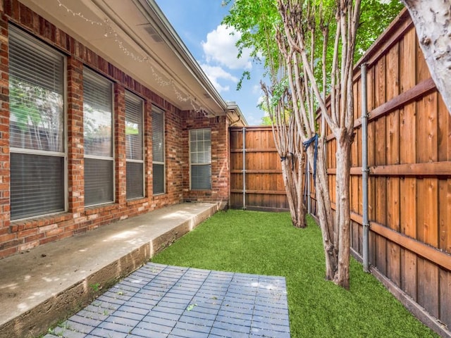 18851 Park Grove Ln, Dallas, TX 75287 - view of yard featuring a patio