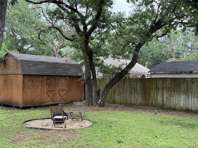 504 Cedar St, Mineral Wells, TX 76067 - view of yard