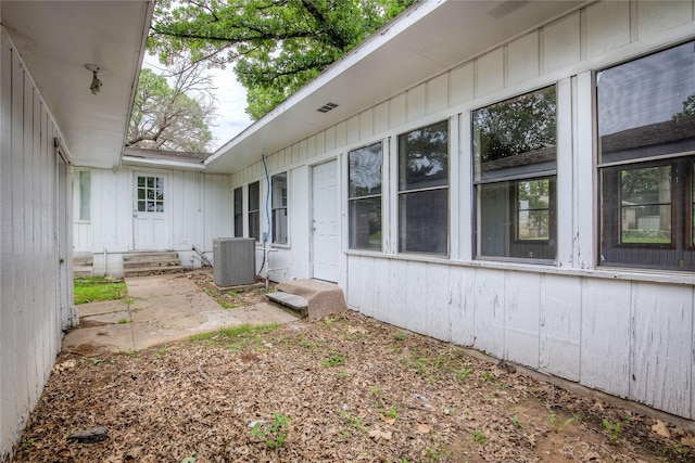 201 Brookhaven Ter, Commerce, TX 75428 - view of yard featuring central AC unit