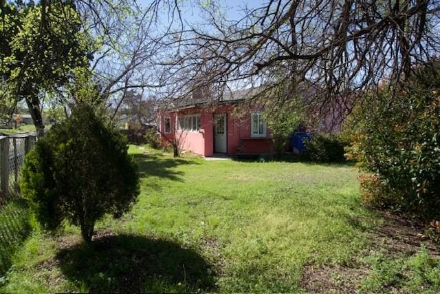 3409 Reed St, Fort Worth, TX 76119 - view of grassy yard