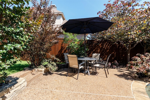 11626 Coronado Trl, Frisco, TX 75033 - view of patio / terrace with outdoor dining space