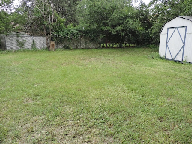 622 N Race, Stephenville, TX 76401 - view of yard