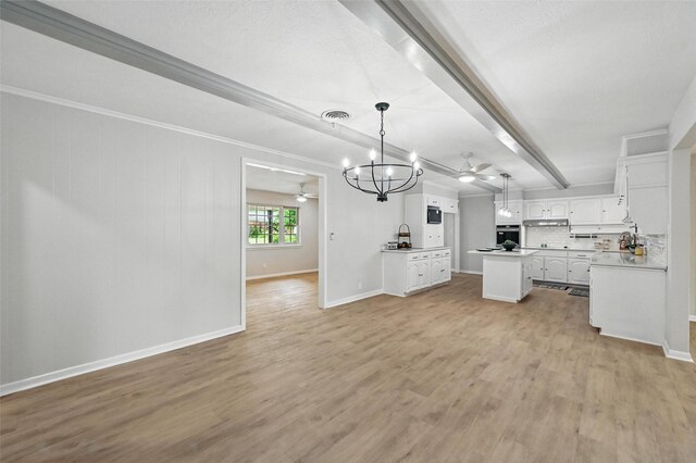 6729 Cylinda Sue Cir, North Richland Hills, TX 76180 - kitchen featuring stainless steel oven, a ceiling fan, white cabinetry, open floor plan, and light wood-type flooring