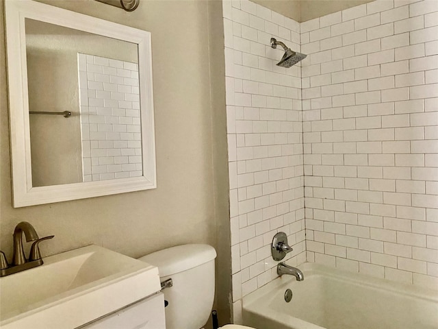 503 SW 15th Ave, Mineral Wells, TX 76067 - bathroom featuring toilet, shower / bathtub combination, and vanity