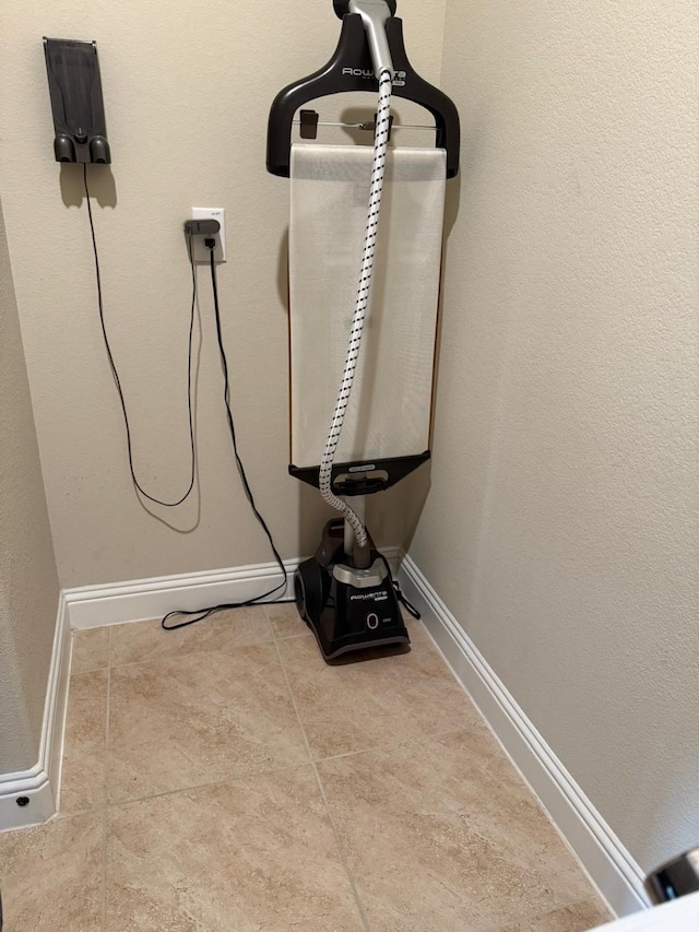 1301 Cold Stream Dr, Wylie, TX 75098 - detailed view of baseboards