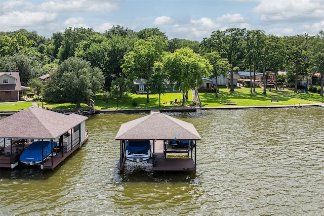 104 Kingsway, Tool, TX 75143 - dock featuring boat lift and a water view