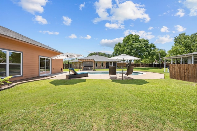 120 Hollie Dr, Red Oak, TX 75154 - view of yard with a patio