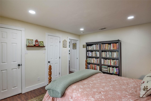 366 W Blackjack St, Dublin, TX 76446 - bedroom with wood finished floors, recessed lighting, and baseboards