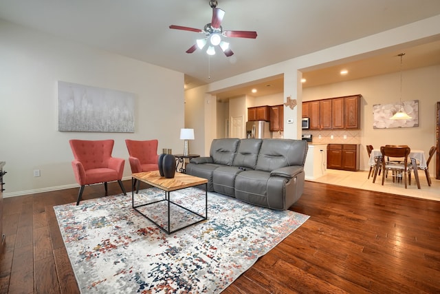 10520 Sexton Dr, Mckinney, TX 75072 - living area featuring hardwood / wood-style floors, a ceiling fan, recessed lighting, and baseboards