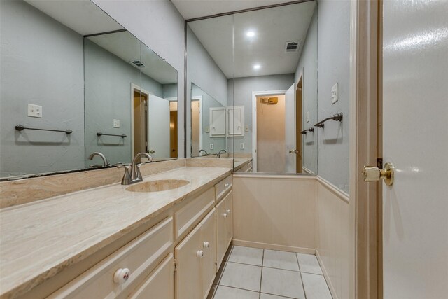 1614 Windsong Trl, Richardson, TX 75081 - full bathroom featuring bath / shower combo with glass door and tile patterned flooring