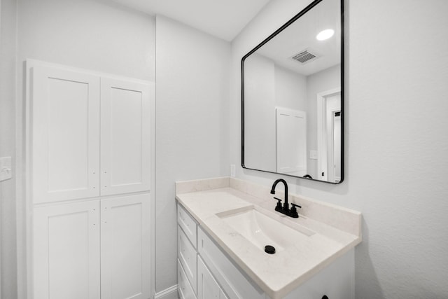 2415 Falls Dr, Dallas, TX 75211 - bathroom with vanity