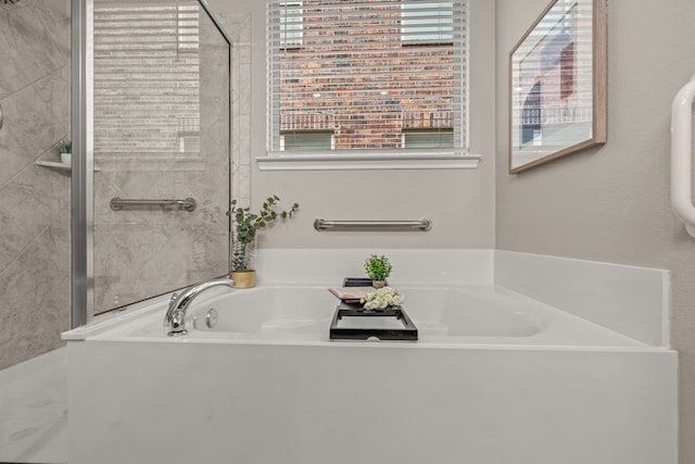 1601 Bennington Ln, Celina, TX 75009 - full bath with a garden tub and a shower