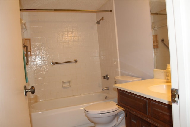 1424 Valley Trl, Mesquite, TX 75149 - full bath with vanity, toilet, and shower / washtub combination