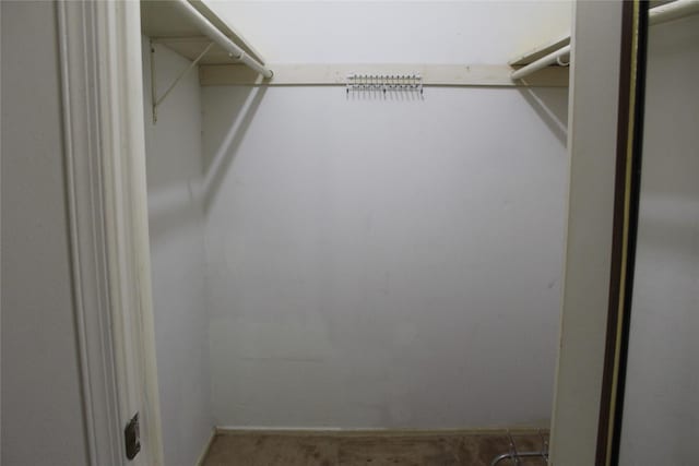 1424 Valley Trl, Mesquite, TX 75149 - view of walk in closet