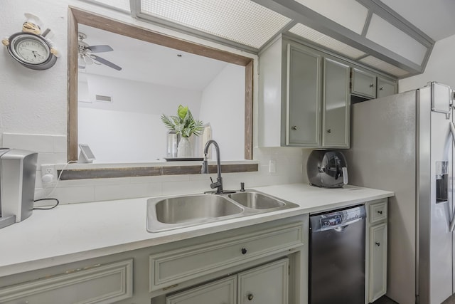 4612 Applewood Rd, Fort Worth, TX 76133 - kitchen with dishwashing machine, a sink, stainless steel fridge with ice dispenser, light countertops, and a ceiling fan