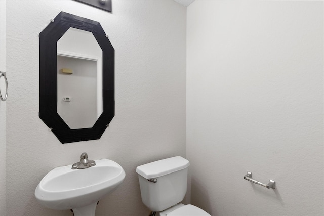 1800 Summer Glen Ct, Allen, TX 75002 - bathroom featuring a sink and toilet