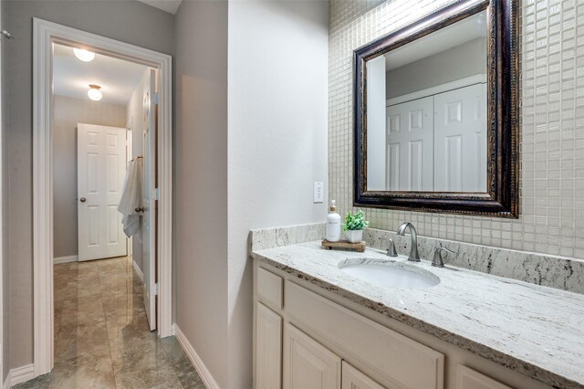 439 Fox Trl, Allen, TX 75002 - bathroom featuring vanity and baseboards