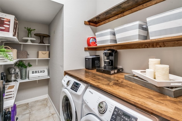 439 Fox Trl, Allen, TX 75002 - washroom featuring washer and clothes dryer and baseboards