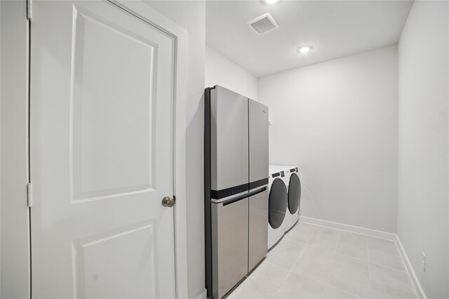 809 Vineyard Way, Forney, TX 75126 - laundry room with washing machine and dryer, baseboards, and recessed lighting