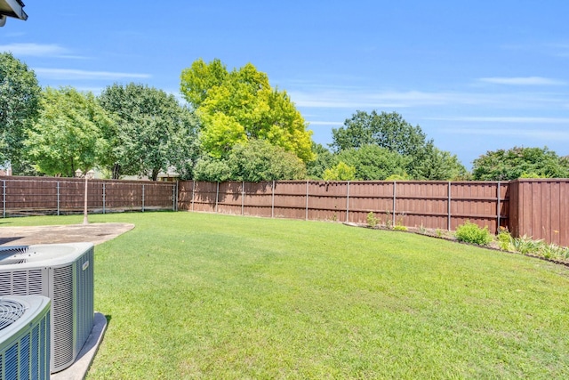 8 Calloway Ct, Mansfield, TX 76063 - view of yard with central AC
