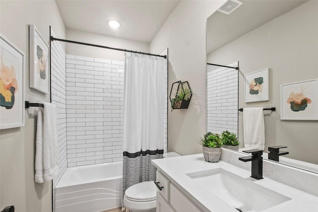 80 Dublin Cir, Gordonville, TX 76245 - full bath with vanity, shower / bath combo with shower curtain, and toilet