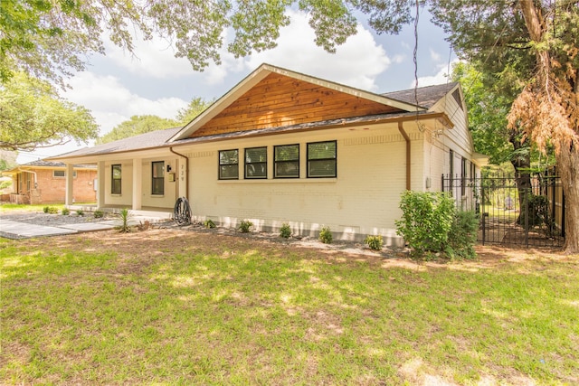 729 Bizerte Ave, Dallas, TX 75224 - single story home with brick siding and a shingled roof