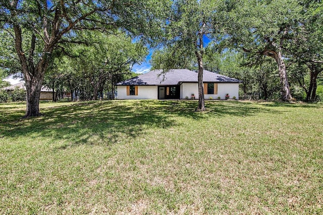 715 Pheasant Run, Burleson, TX 76028 - view of grassy yard