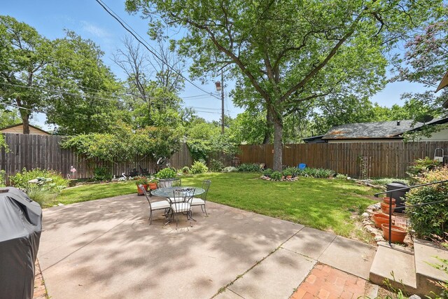 1125 Sayles Blvd, Abilene, TX 79605 - view of patio / terrace featuring outdoor dining space