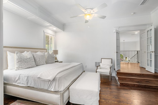 4009 Tave Ct, Arlington, TX 76016 - bedroom featuring wood finished floors, ornamental molding, recessed lighting, and ceiling fan