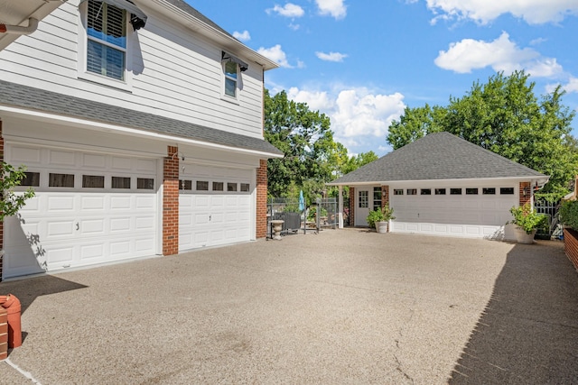 4009 Tave Ct, Arlington, TX 76016 - garage featuring central air condition unit