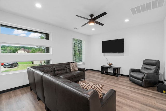2303 Timber Creek Ct, Cedar Hill, TX 75104 - living area with ceiling fan, light wood finished floors, recessed lighting, and baseboards