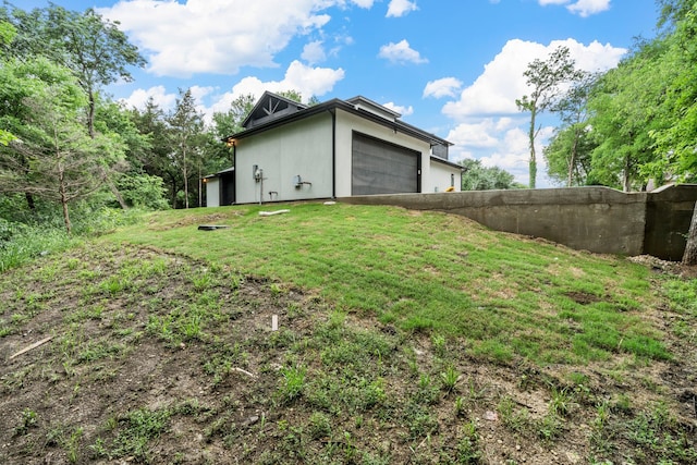 2303 Timber Creek Ct, Cedar Hill, TX 75104 - view of grassy yard