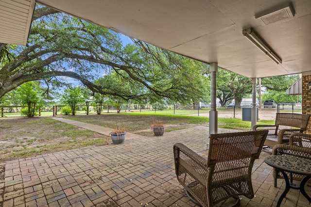 1108 Quitman St, Pittsburg, TX 75686 - view of patio / terrace