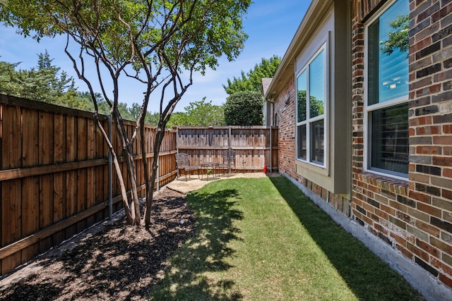 2707 Barnhill Ln, Frisco, TX 75034 - view of yard
