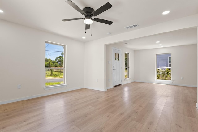 2634 Macon St, Dallas, TX 75215 - unfurnished room with recessed lighting, light wood-type flooring, and a ceiling fan