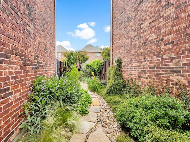 4344 Kestrel Way, Carrollton, TX 75010 - view of yard