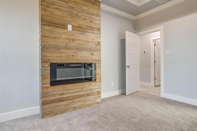 580 Highview Ct, Godley, TX 76044 - unfurnished living room featuring carpet floors, crown molding, a fireplace, and baseboards