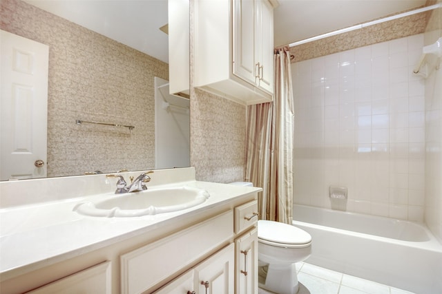 8635 Forest Glen Dr, Irving, TX 75063 - full bathroom featuring toilet, tile patterned floors, vanity, and shower / tub combo with curtain
