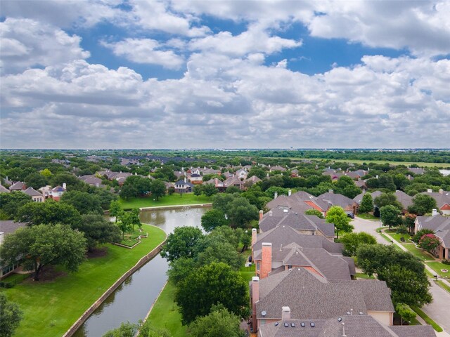8635 Forest Glen Dr, Irving, TX 75063 - aerial perspective of suburban area with a large body of water