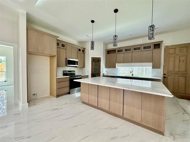 2815 Pall Mall Ave, Dallas, TX 75241 - kitchen featuring stainless steel appliances, light marble finish floors, decorative light fixtures, light stone countertops, and recessed lighting