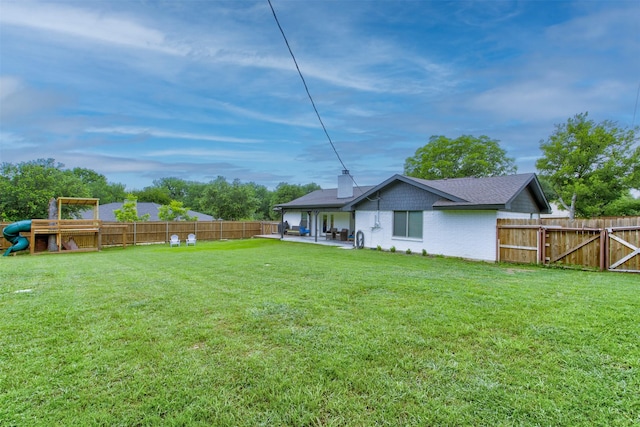 1201 Oakhurst Dr, Southlake, TX 76092 - view of yard with a patio