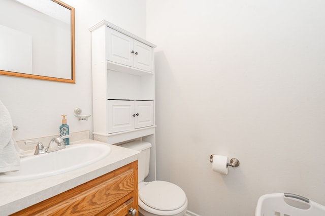1100 Cartwright Ln, Kaufman, TX 75142 - bathroom featuring toilet and vanity