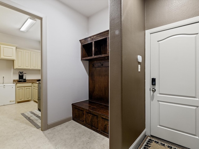 901 Egan Way Ct, Burleson, TX 76028 - mudroom featuring baseboards