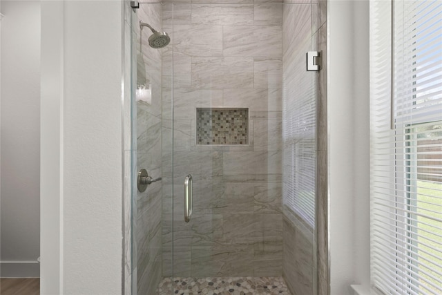 220 E 7th St, Weatherford, TX 76086 - full bath with a shower stall