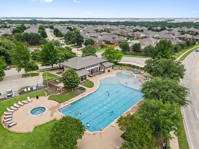 2800 Cedar Ridge Ln, Fort Worth, TX 76177 - community pool with a community hot tub, a patio area, and a residential view