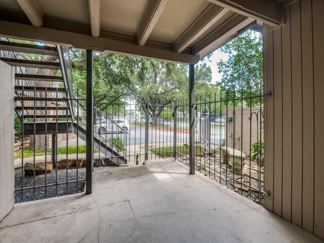 5234 Fleetwood Oaks Ave Unit 120, Dallas, TX 75235 - view of patio with stairs
