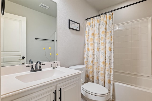 1108 Summer Ln, Mckinney, TX 75071 - bathroom featuring toilet, vanity, shower / bath combo, and a textured wall