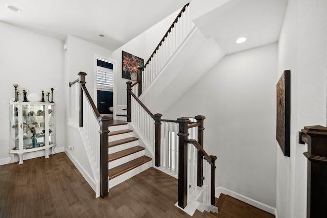 1844 Stevens Bluff Ln, Dallas, TX 75208 - stairway featuring wood finished floors, baseboards, and recessed lighting