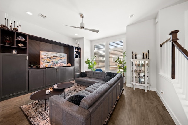 1844 Stevens Bluff Ln, Dallas, TX 75208 - living area featuring dark wood-style floors, ceiling fan, baseboards, recessed lighting, and stairway