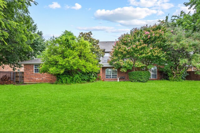 205 Lovegrass Ln, Southlake, TX 76092 - view of yard